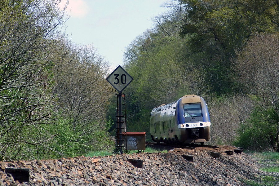 A la sortie de MdM, voici le B 81581-82 le 14.04.2008.jpg